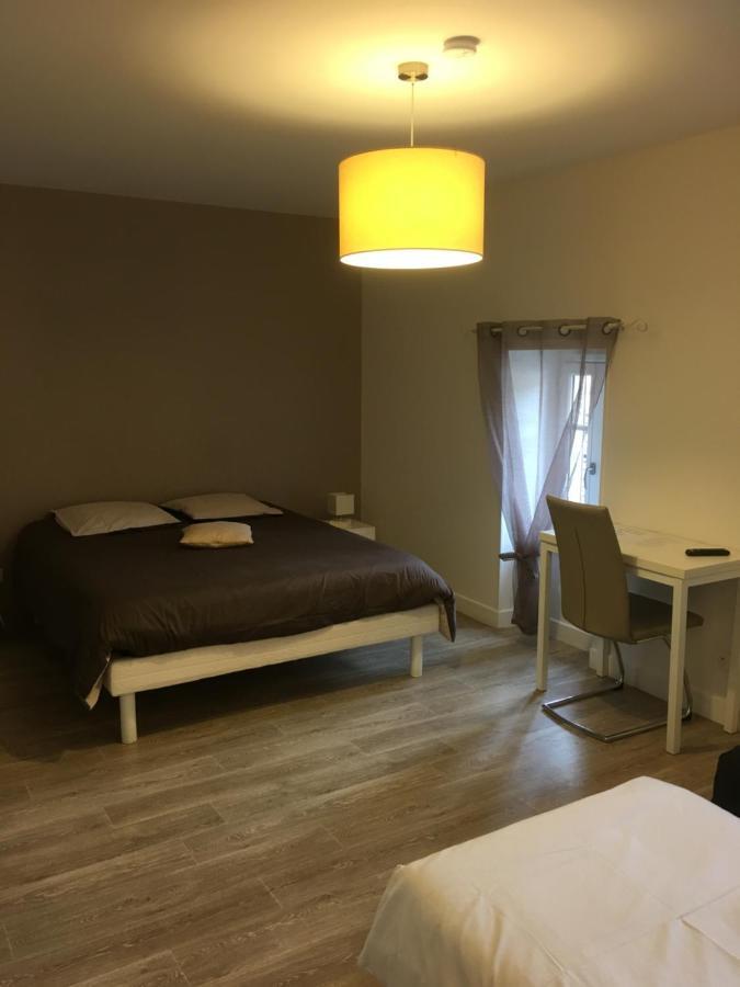 Chambres D'Hote Les Bredins Saint-Menoux Kültér fotó